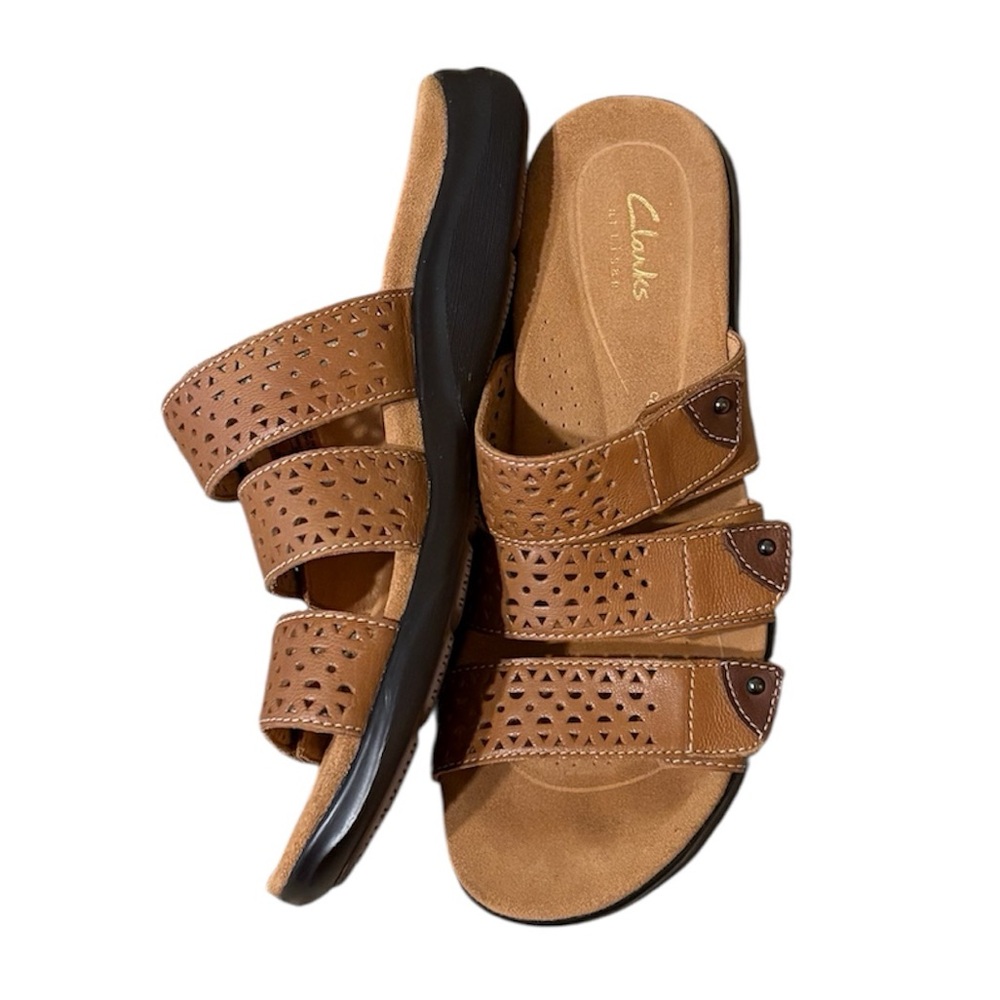 Clarks Collection Kitly Walk Leather Slide Sandal
